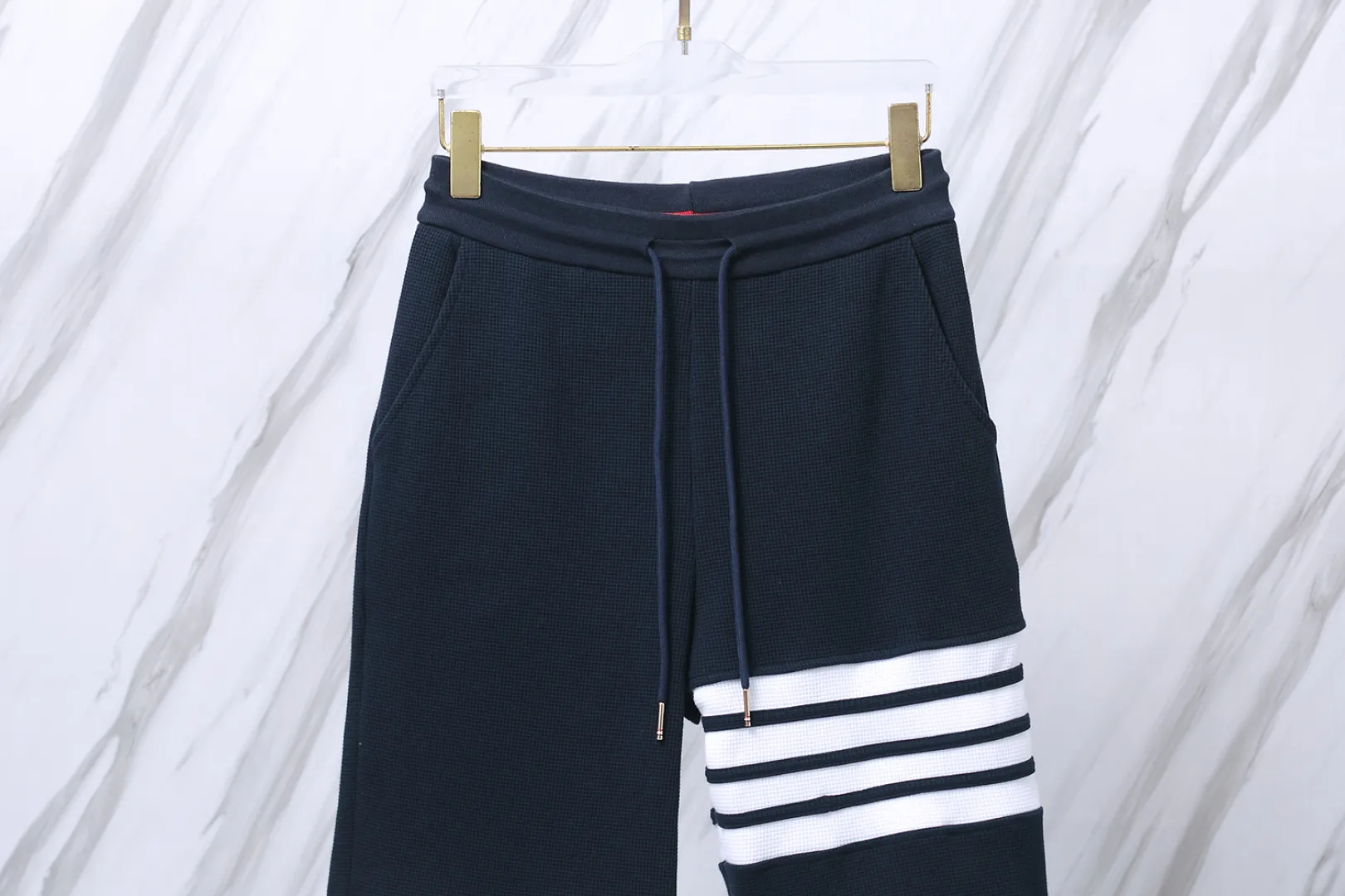 ：116（TB ） THOM BROWNE . TB Factory Same Style TB TB ：Dark Gray/Light Gray/Navy Blue/Black Size：0/1/2/3/4